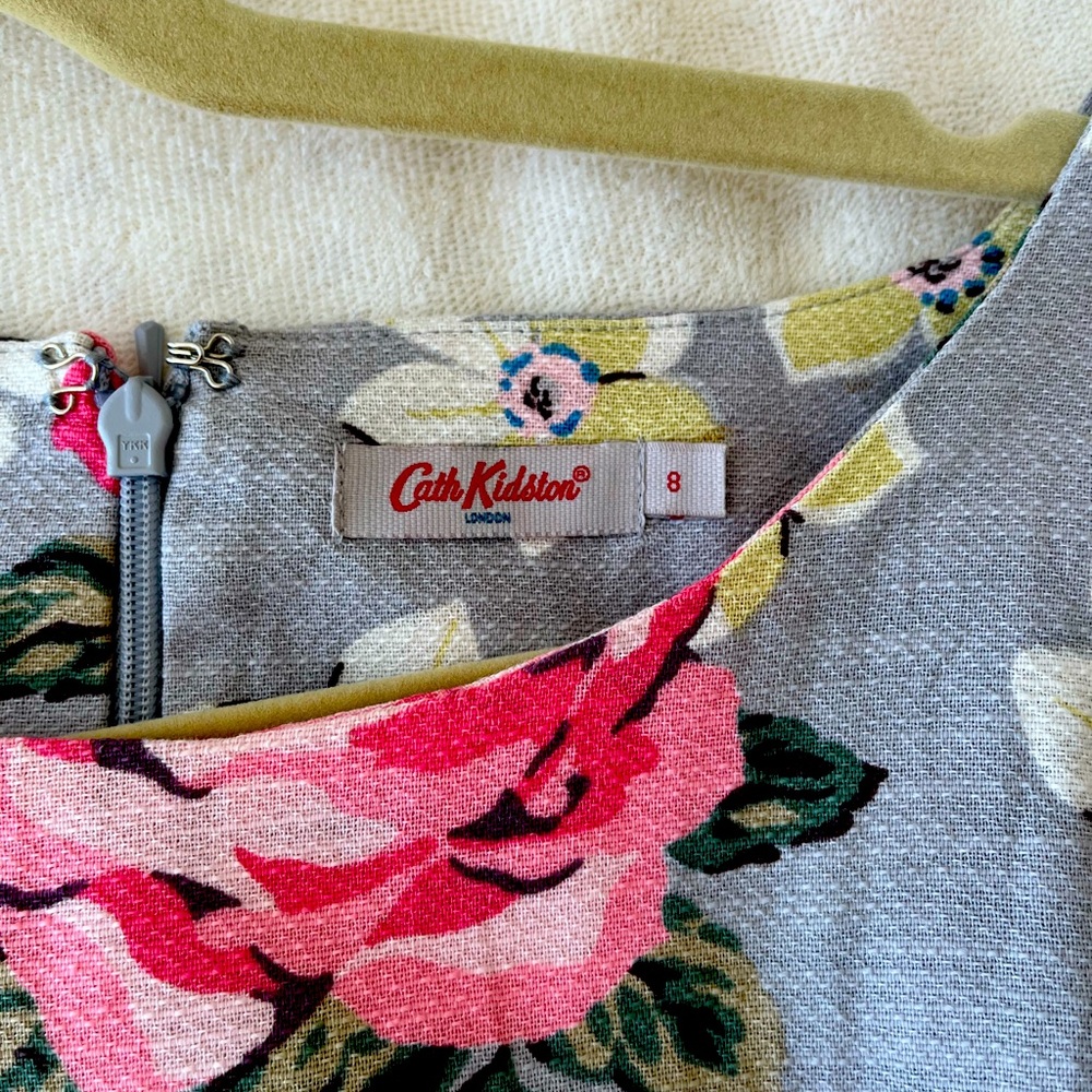 Cath Kidston Fit & Flare Floral Short Sleeve Knee-Length Dress. UK 8